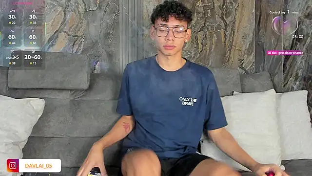 Daviid_laidd live sex cam