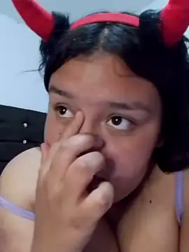 natt-bigass live sex cam