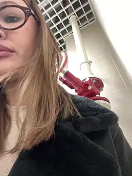 RinaCat live sex cam