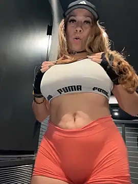 Bigbuttbrooklynn live sex cam