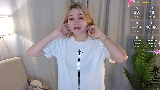 ToyaBosques's cam snapshot