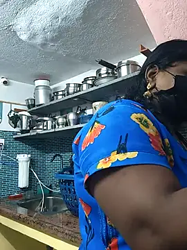 bakyasree143's cam snapshot