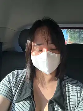 May-Squirt live sex cam