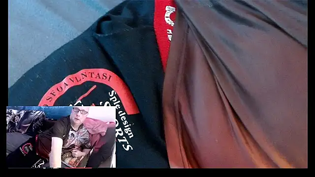 Manfred1012 live sex cam