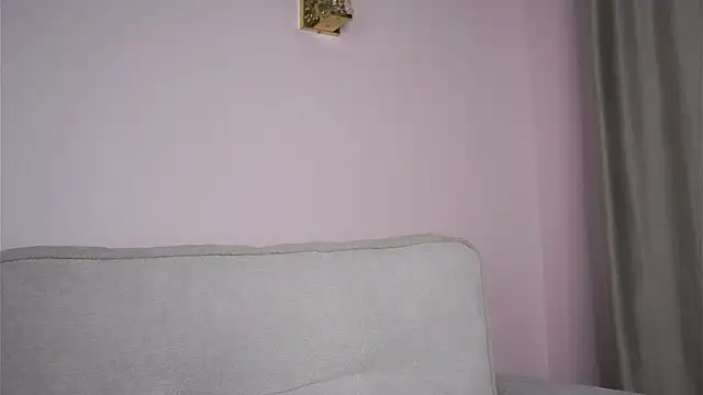 EleneButton's cam snapshot