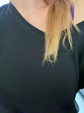 melisss2's cam snapshot