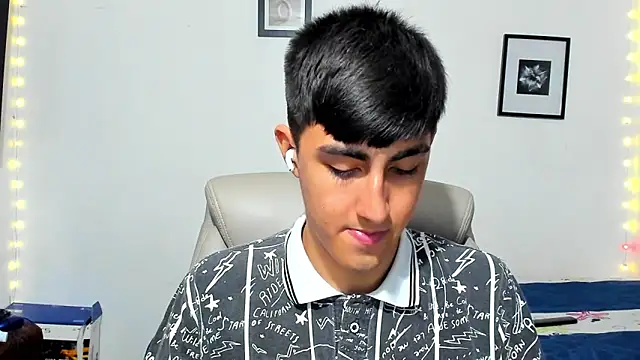 babymaik live sex cam