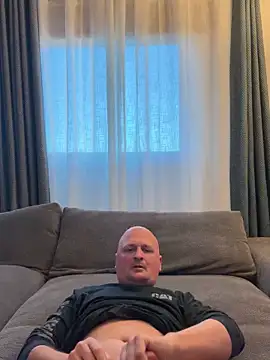 Attila120 live sex cam