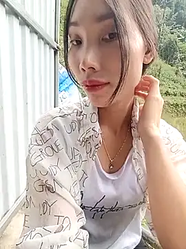 -Kem-01's cam snapshot