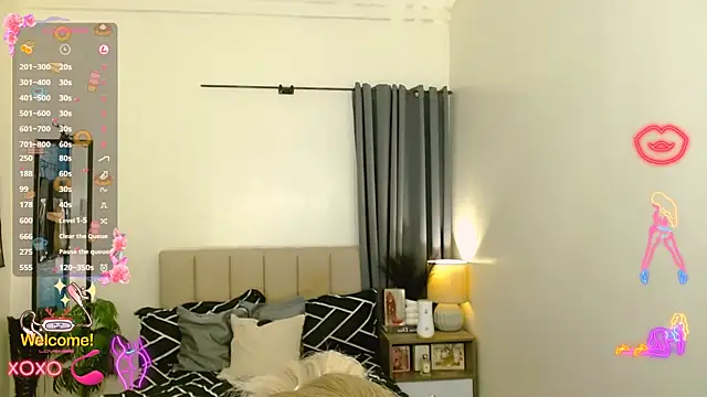 LUSCIOUSKIM live sex cam