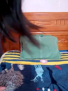 yourtrinh's cam snapshot