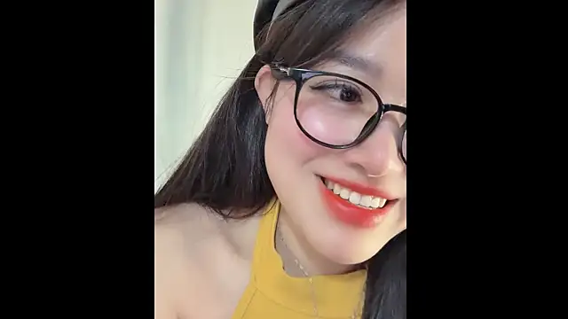 MiCandy-Lovee's cam snapshot