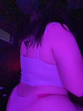 Solo_yoss live sex cam