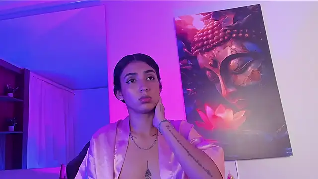 cloe_taylor__'s cam snapshot