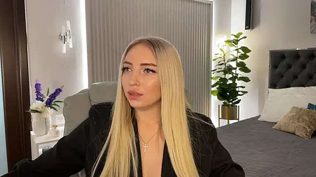 OhMyEmma's cam snapshot