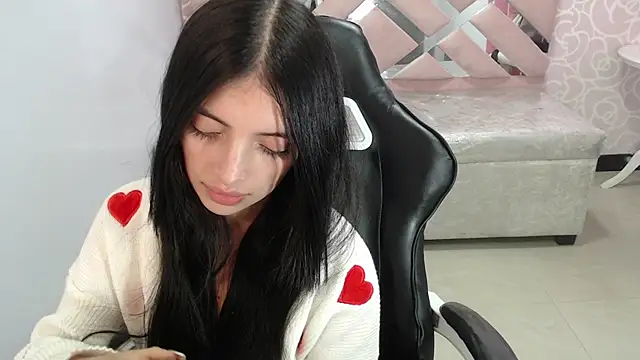 cynthia_ch's cam snapshot