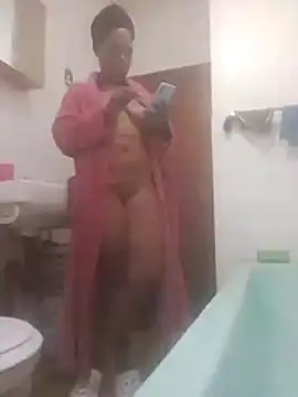 Hotcougar's cam snapshot