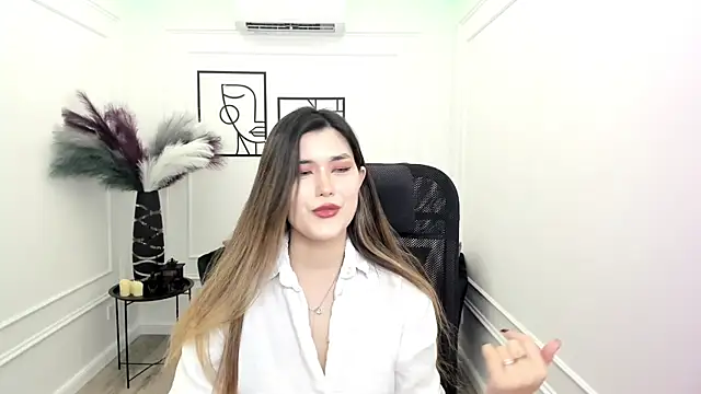 AnneTLi's cam snapshot