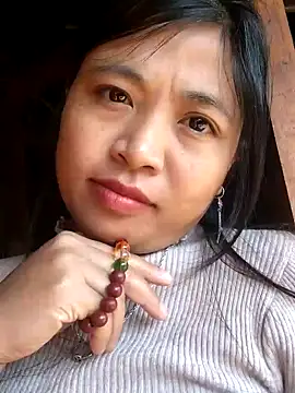 Angela-babyxx's cam snapshot