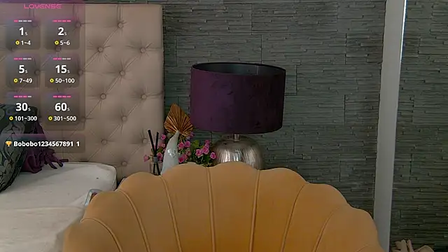 Candy_Babe_'s cam snapshot