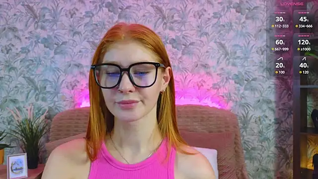 JuliaPowers_'s cam snapshot