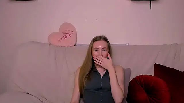 EllyColins's cam snapshot