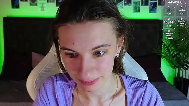 kaleriyaa_ live sex cam