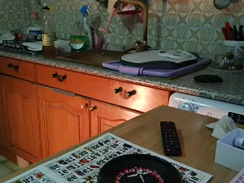 VeneRed live sex cam