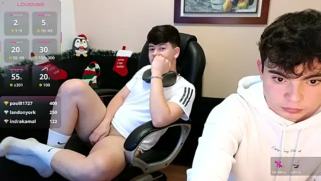 tightncuteass live sex cam