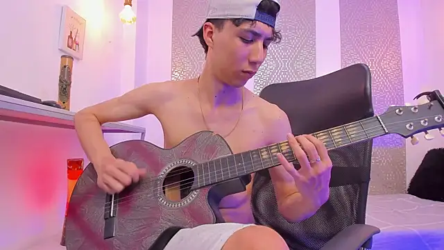 Nikolay_Gregori live sex cam