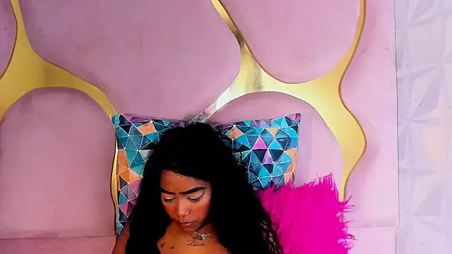 camilaqueenh's cam snapshot