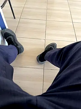 kenanbal0677's cam snapshot