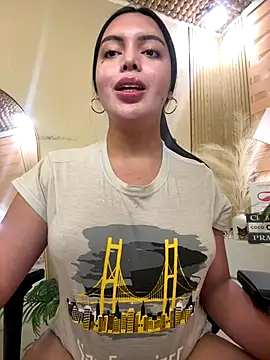 TS-SimplyTheBest live sex cam