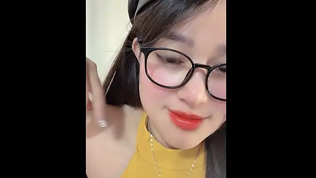 MiCandy-Lovee's cam snapshot