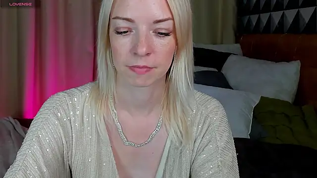 _Keetti_ live sex cam