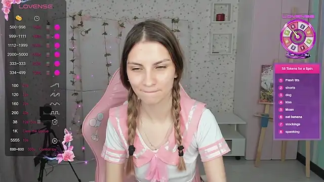 SirenaSky live sex cam