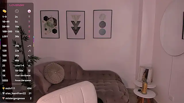 Beverly_johnson's cam snapshot