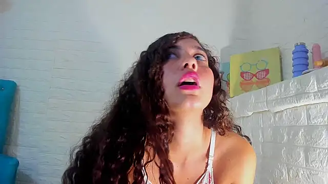 arielsweeth's cam snapshot