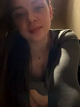 KristiRich live sex cam