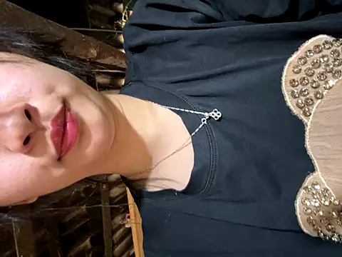 Luna-X's cam snapshot