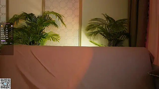 KissOfFlame's cam snapshot