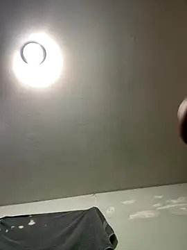 Tishrella6's cam snapshot