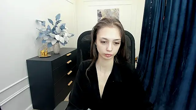 EmilyGraydis's cam snapshot