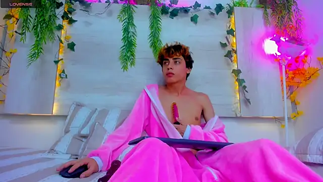 Twinkk_Guy live sex cam