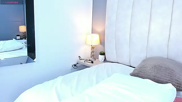 ScarletStarr's cam snapshot