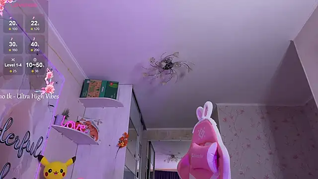 CheekySashaCharm's cam snapshot