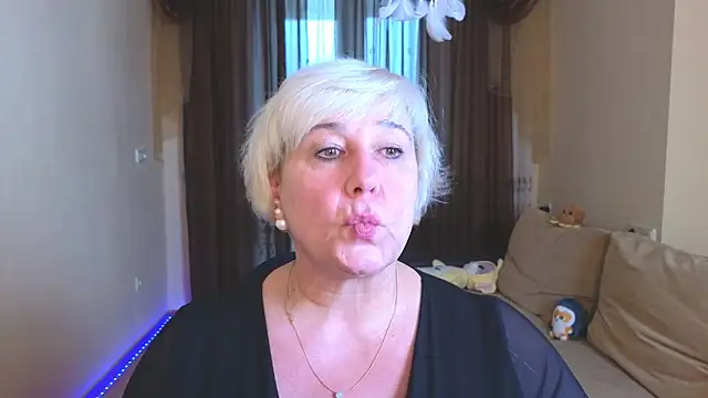 Milana_Milky's cam snapshot