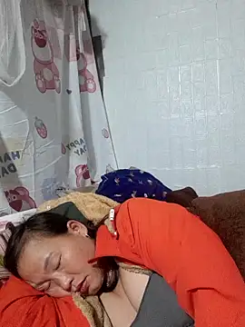 Seg_min's cam snapshot