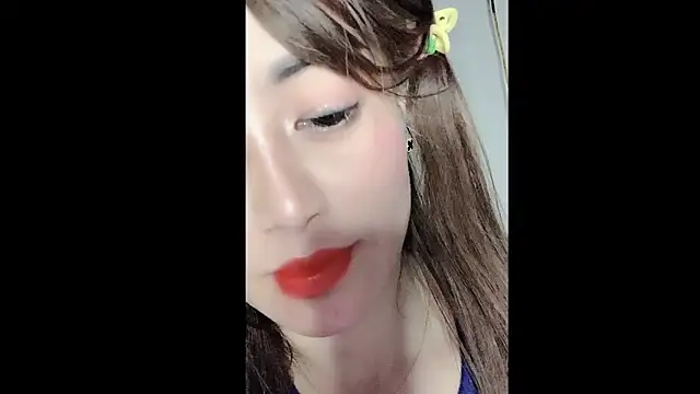 MiAnna-Lovee live sex cam