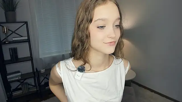 SerrenaAa live sex cam